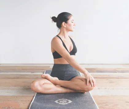 Change Your Life By Yoga And Meditation - 华体会1